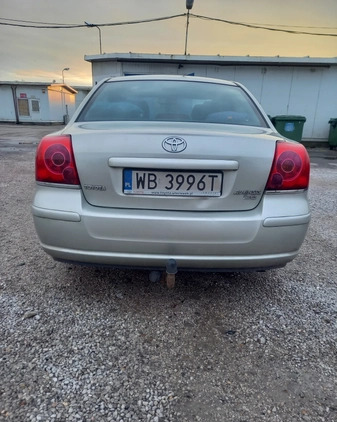 Toyota Avensis cena 14000 przebieg: 207171, rok produkcji 2003 z Warszawa małe 92